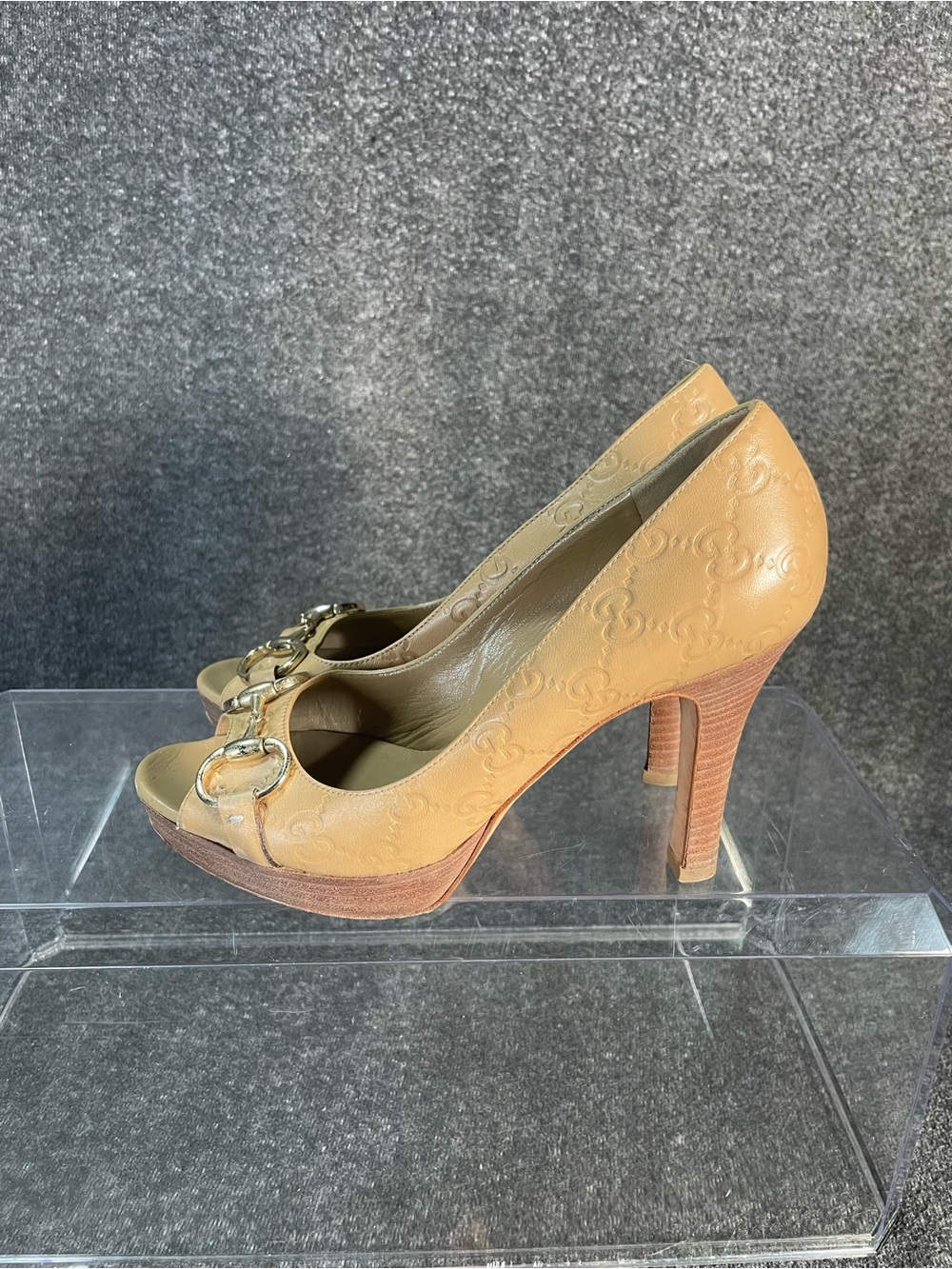 Gucci Guccisimma Horsebit Open Toe Light Sand Leather Heels Size 7 Monogram - Picture 2 of 16